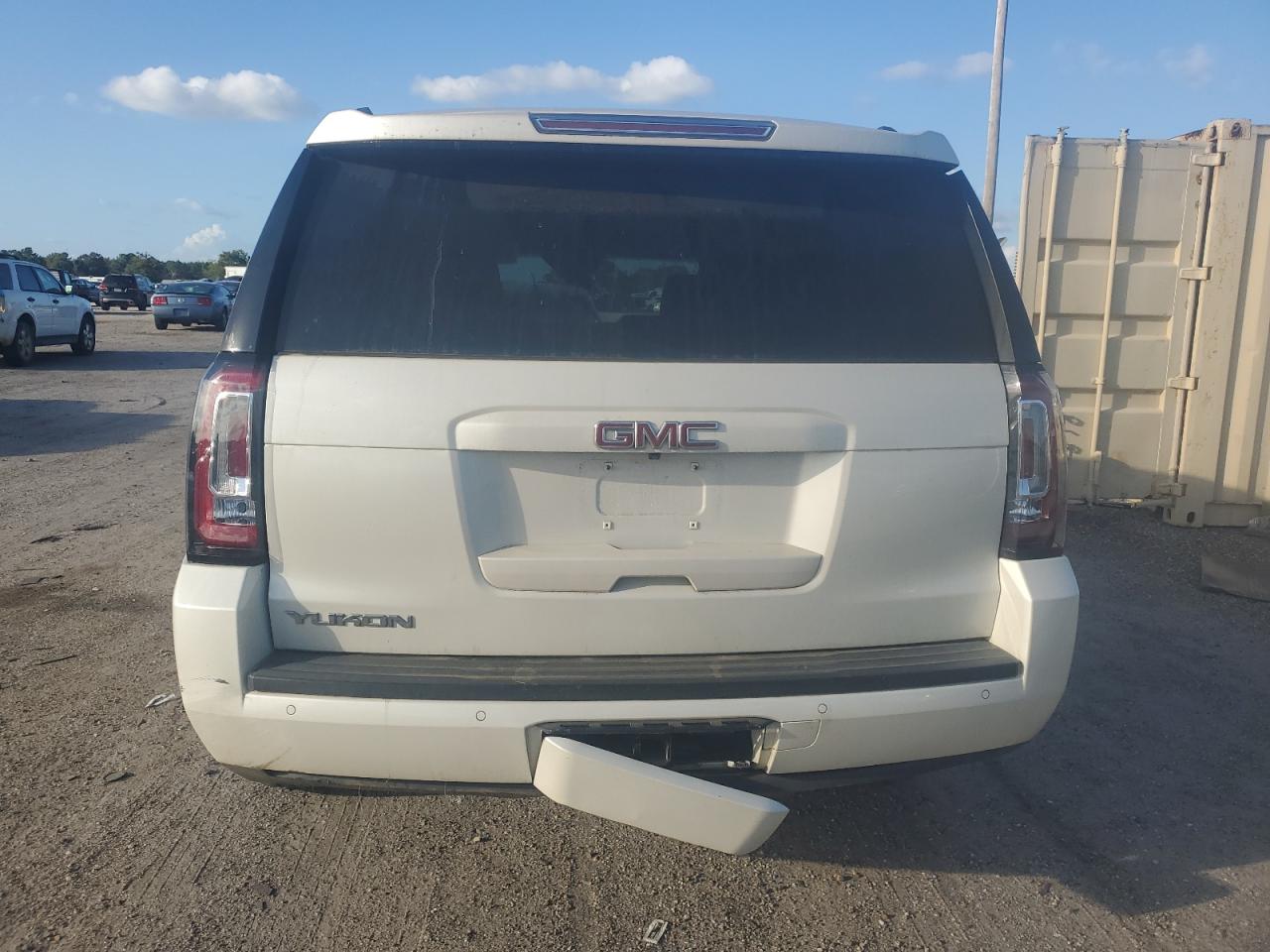 2015 GMC Yukon Slt VIN: 1GKS1BKC8FR132781 Lot: 85185945