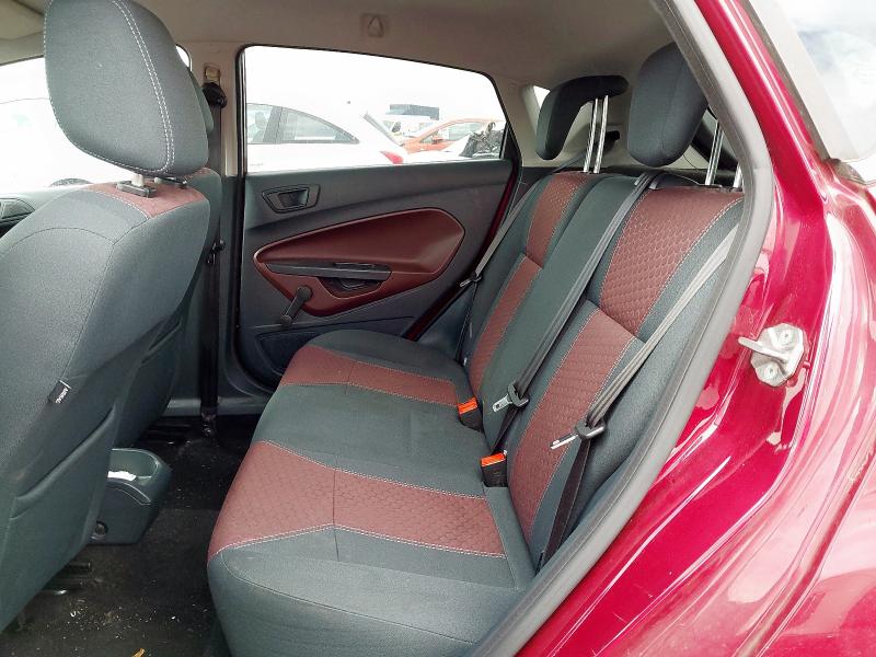 2010 FORD FIESTA TITANIUM 