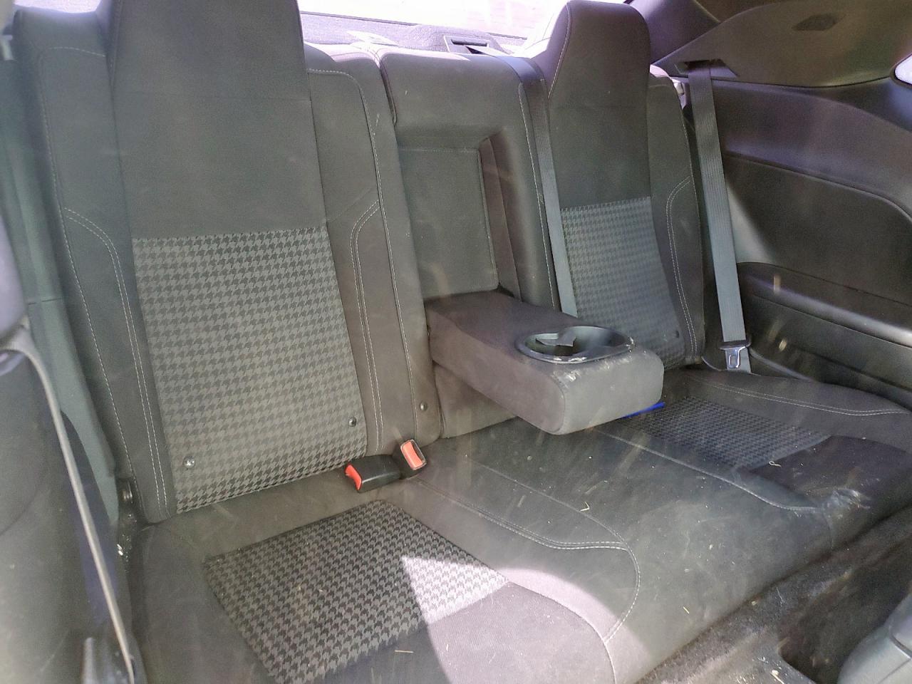 2018 Dodge Challenger Sxt VIN: 2C3CDZAG4JH215464 Lot: 85296145