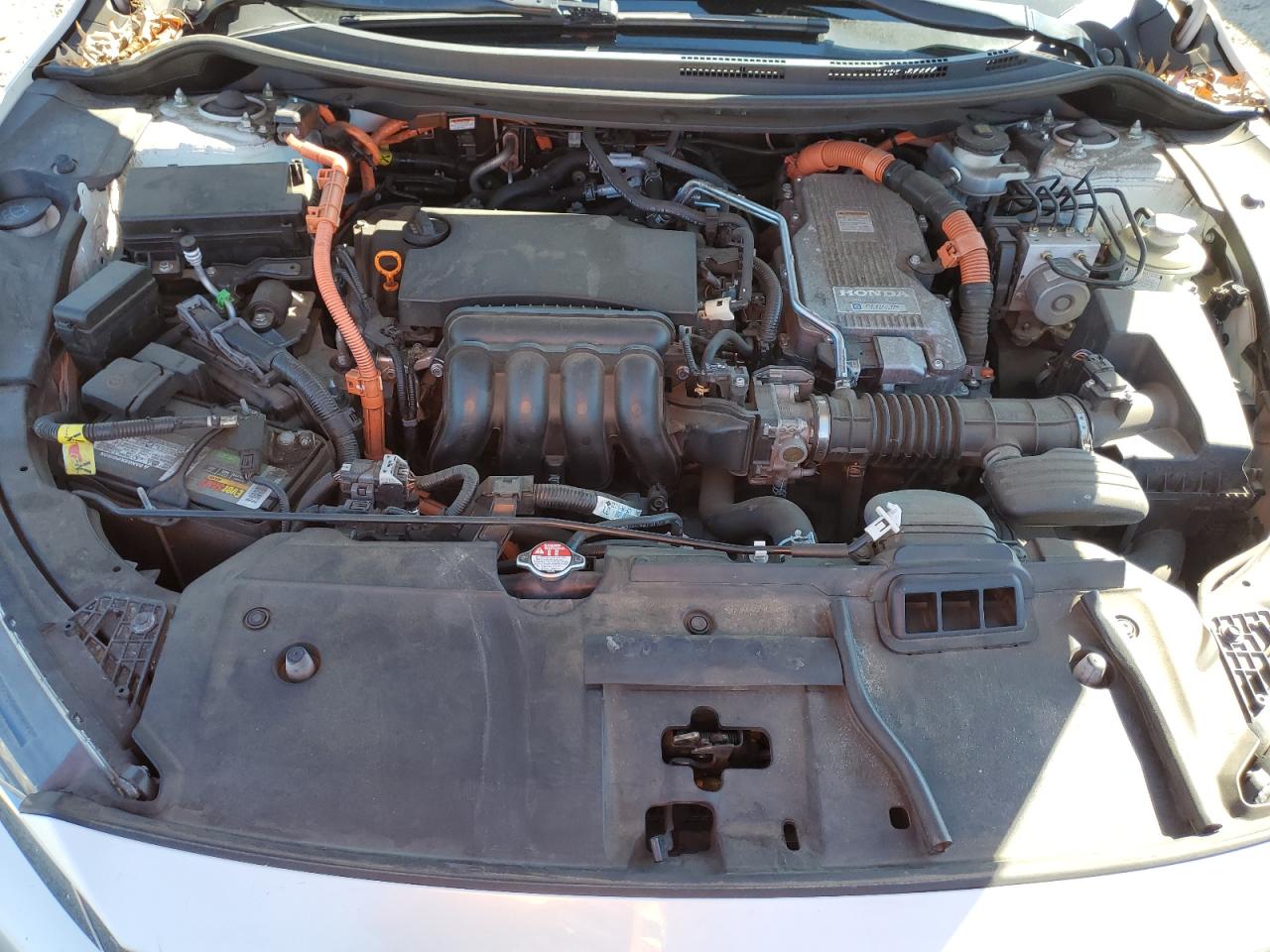 2018 Honda Clarity Touring VIN: JHMZC5F39JC011459 Lot: 81946005