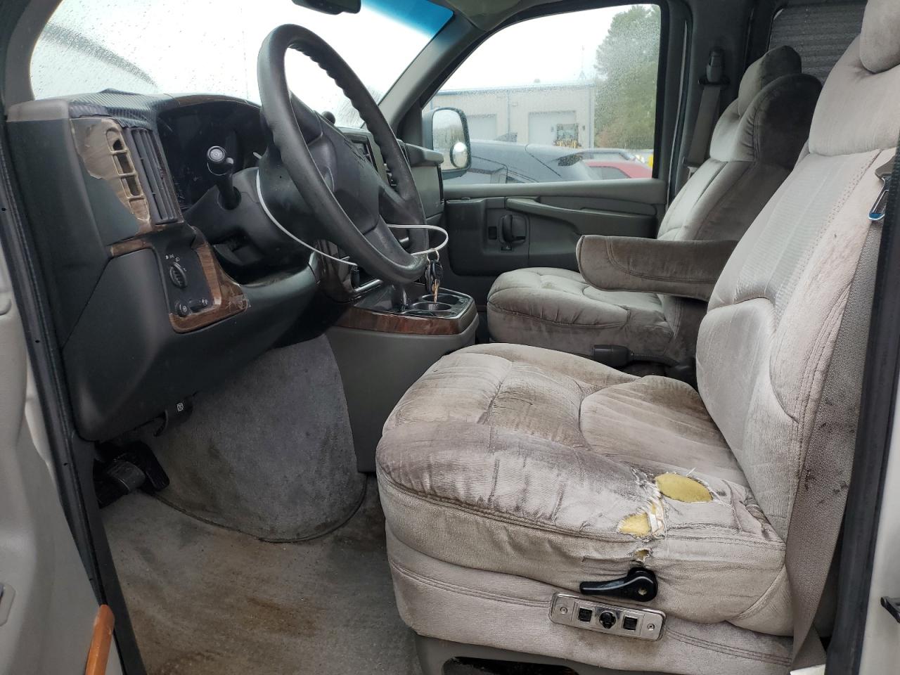 2003 Chevrolet Express G1500 VIN: 1GBFG15T331146474 Lot: 86816635