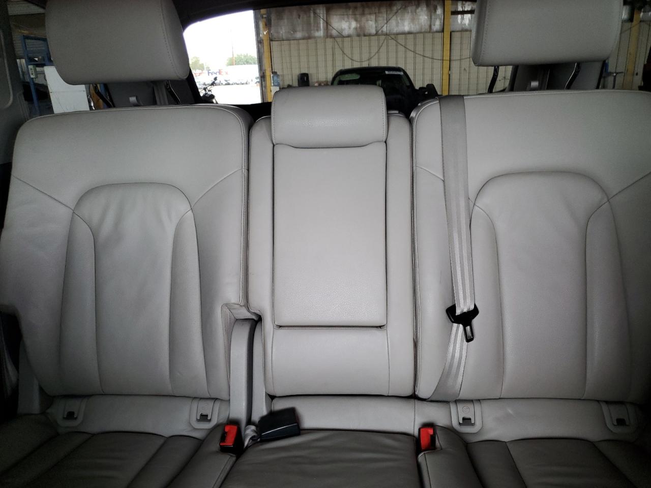 2010 Audi Q7 Premium Plus VIN: WA1LMBFE0AD003419 Lot: 86534075