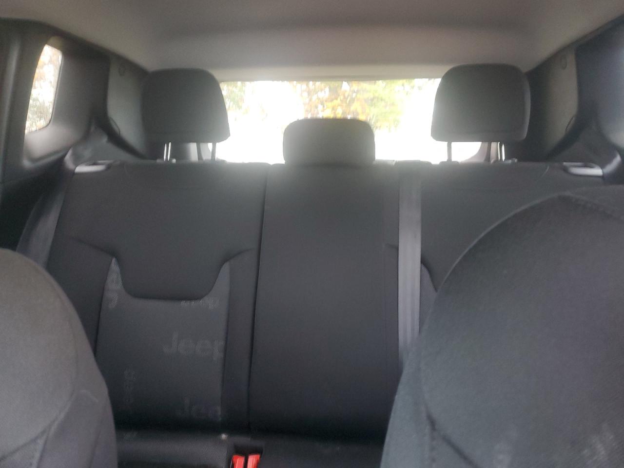 2017 Jeep Renegade Sport VIN: ZACCJBAB2HPG15189 Lot: 82256725