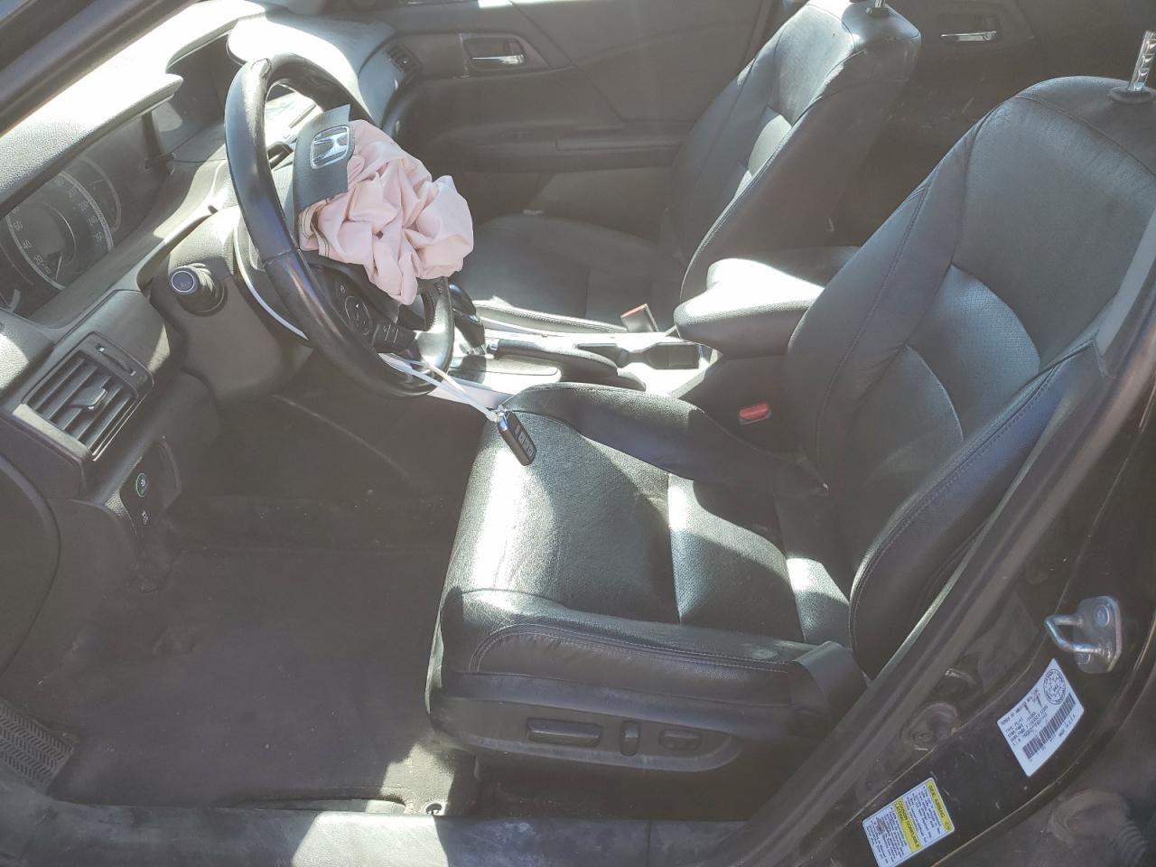 2015 Honda Accord Touring VIN: 1HGCR2F97FA801405 Lot: 84871565