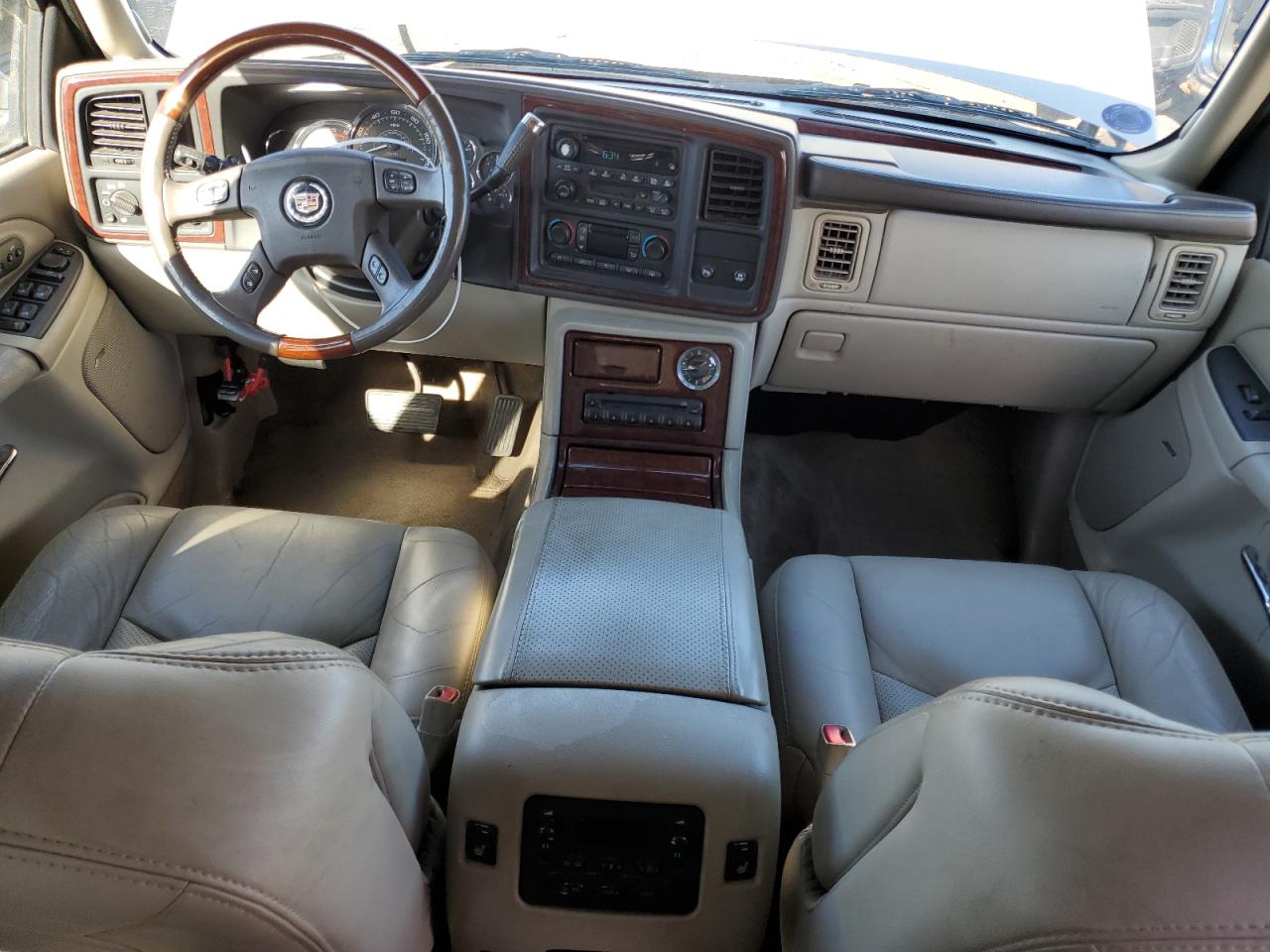 2005 Cadillac Escalade Luxury VIN: 1GYEK63N15R270295 Lot: 90347575
