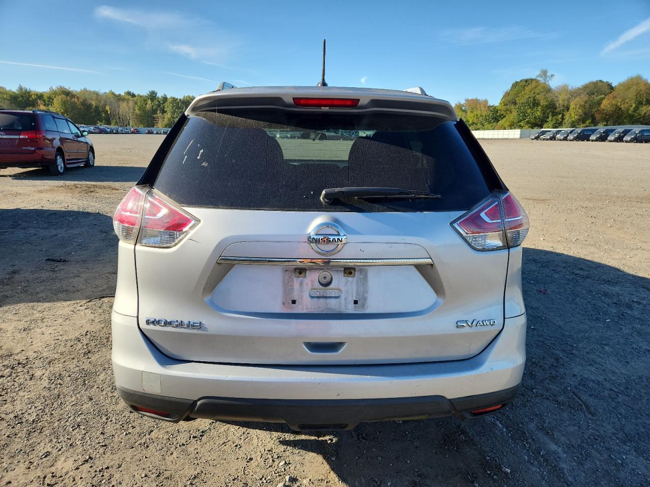 2015 Nissan Rogue S VIN: 5N1AT2MV8FC919115 Lot: 84863275