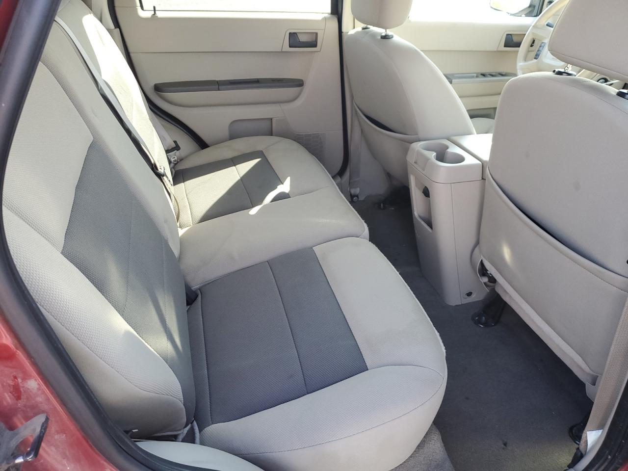 2008 Ford Escape VIN: 1FMCU931X8KA28541 Lot: 82359595