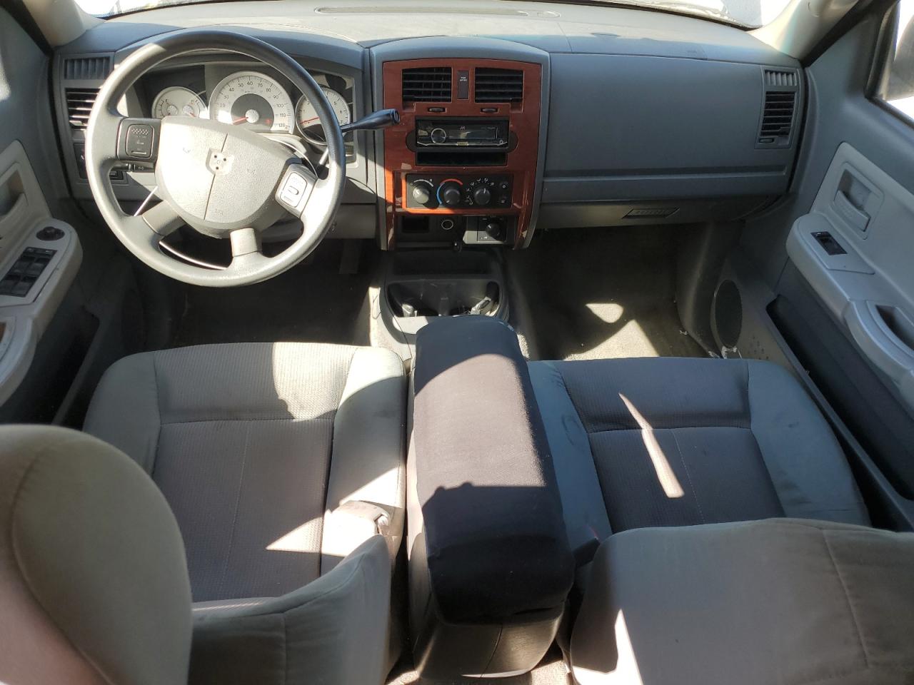 2005 Dodge Dakota Quad Slt VIN: 1D7HW48N05S178047 Lot: 85301215