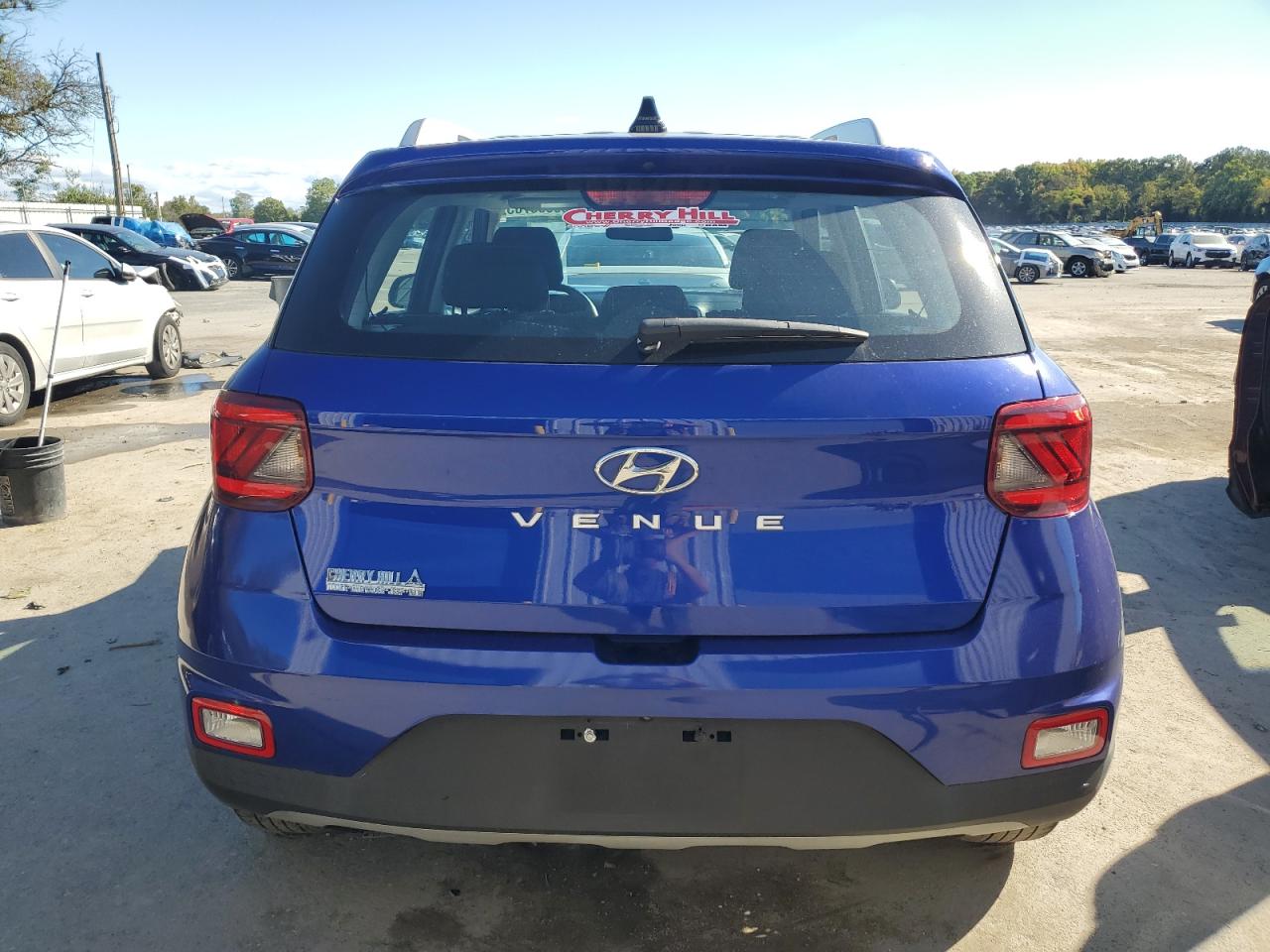 2022 Hyundai Venue Sel VIN: KMHRC8A38NU172858 Lot: 85390705