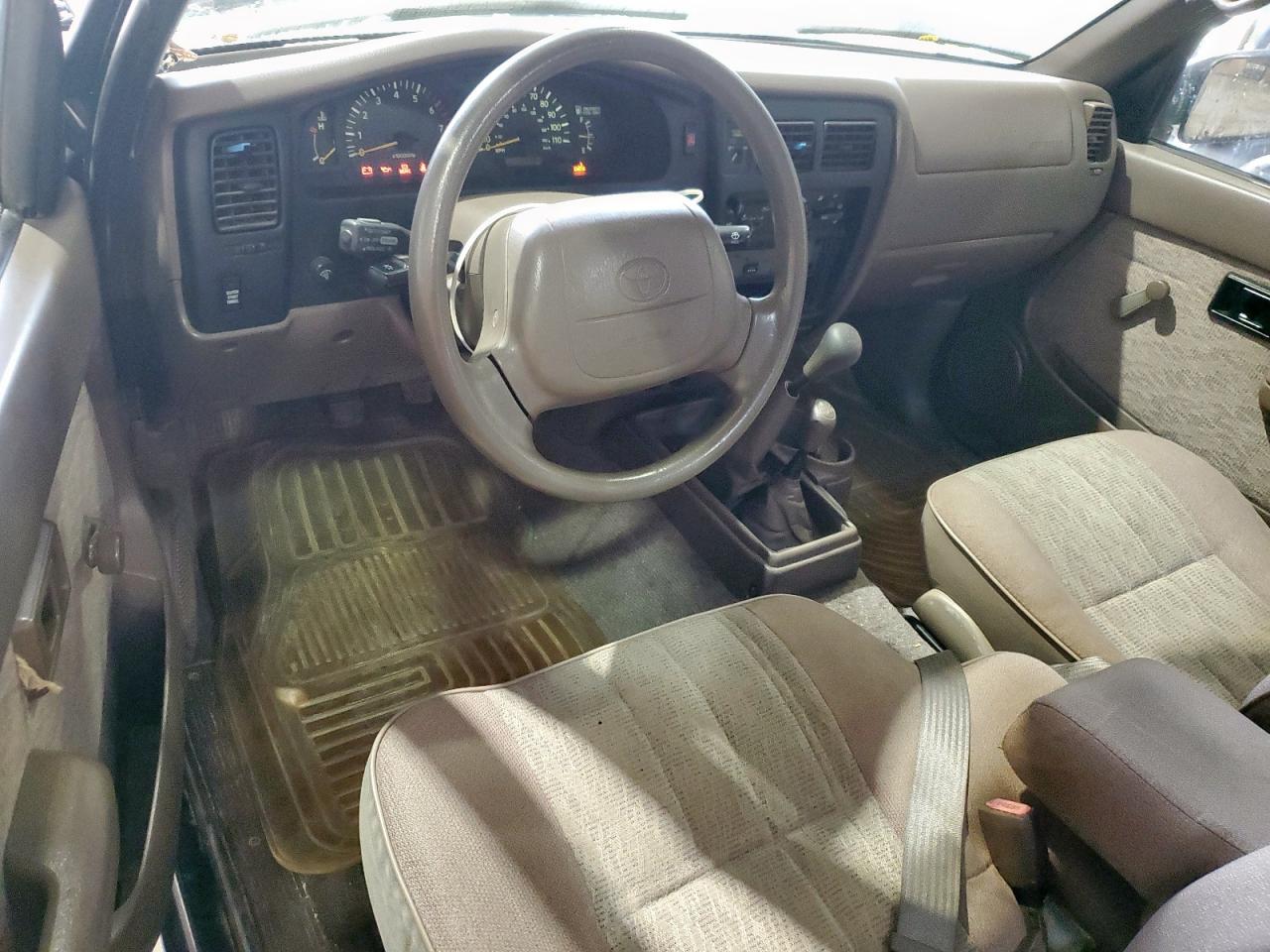 1998 Toyota Tacoma Xtracab VIN: 4TAWN72N8WZ077681 Lot: 84891125