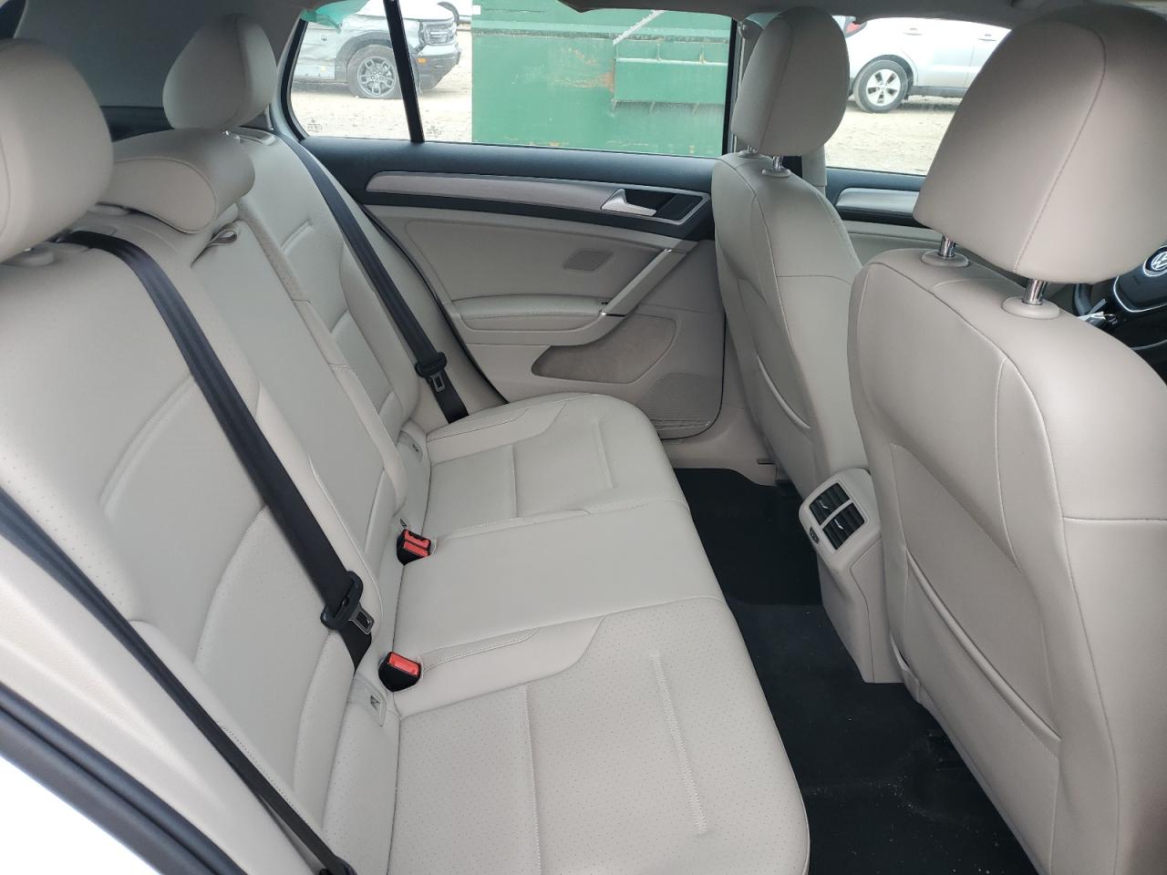 2017 Volkswagen Golf S VIN: 3VW217AU5HM070695 Lot: 86338425