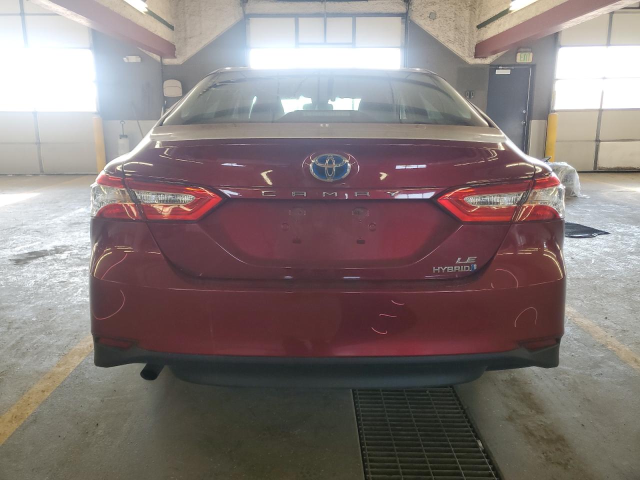 2018 Toyota Camry Le VIN: 4T1B31HK5JU503671 Lot: 85116345