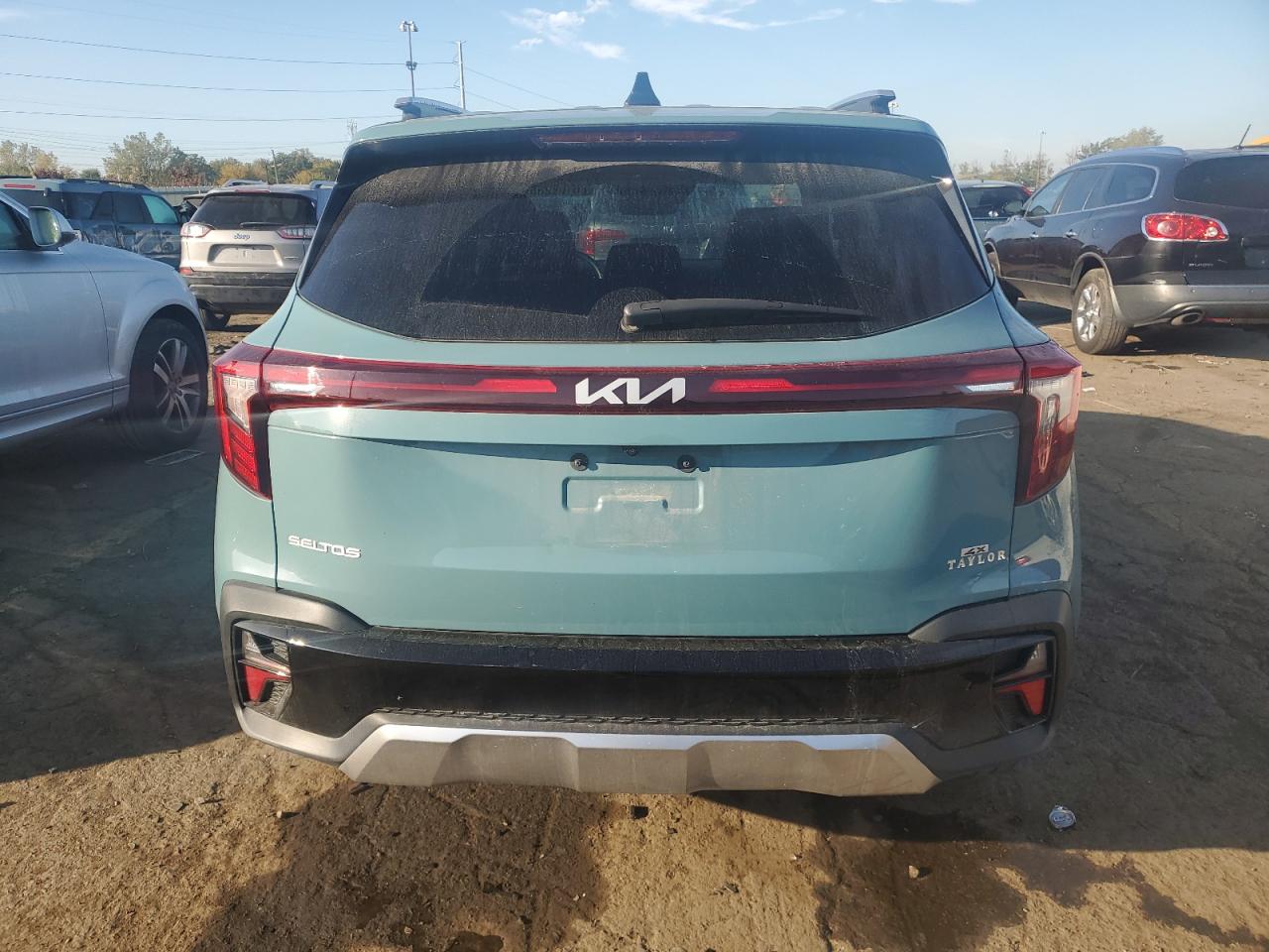 2024 Kia Seltos Sx VIN: KNDETCA7XR7607490 Lot: 86108285