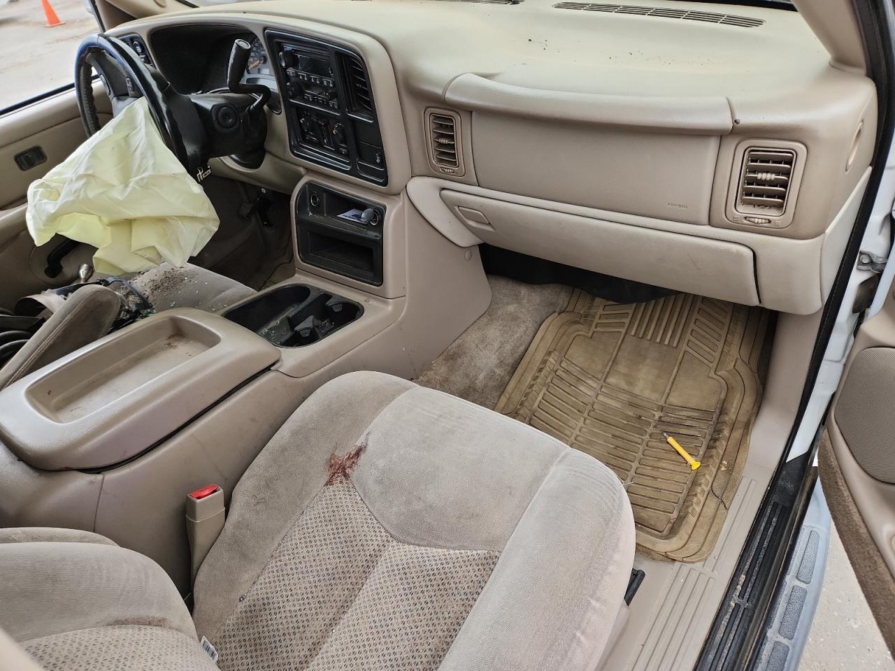 2005 Chevrolet Tahoe K1500 VIN: 1GNEK13T15R240583 Lot: 82425545