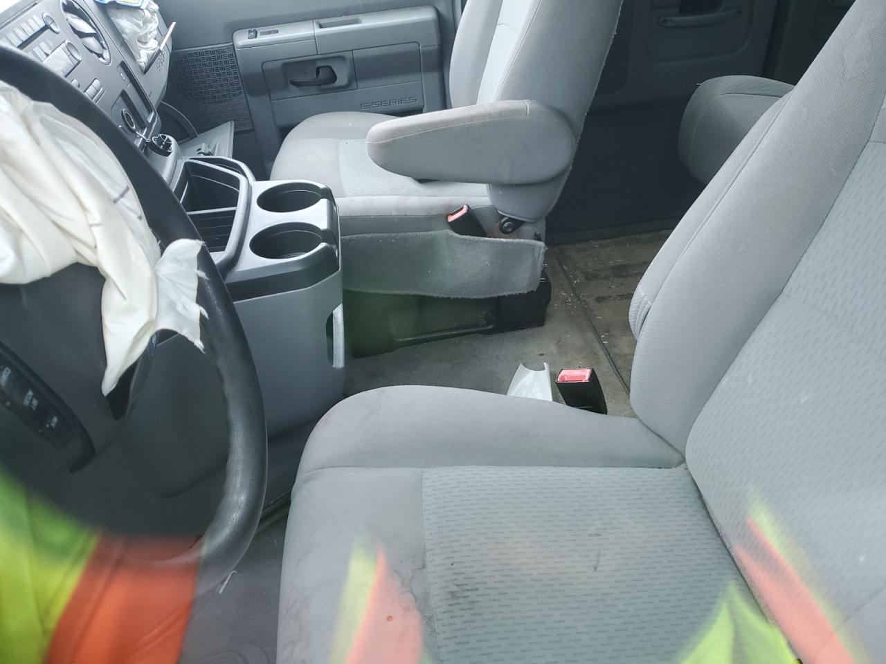 2013 Ford Econoline E350 Super Duty Wagon VIN: 1FDSS3BL4DDB20003 Lot: 90797395