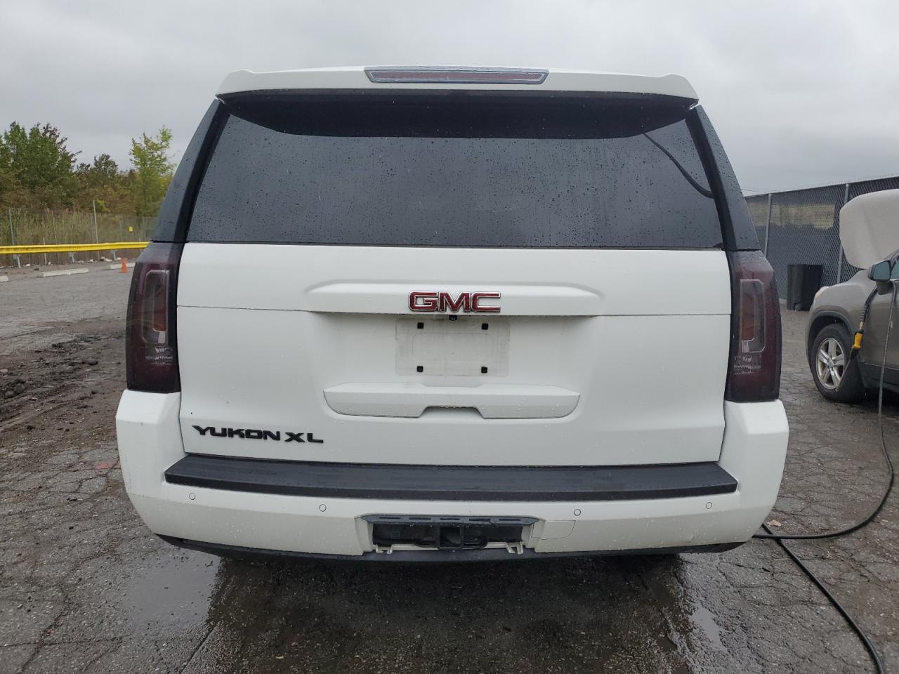 2015 GMC Yukon Xl K1500 Slt VIN: 1GKS2HKCXFR171419 Lot: 85669765