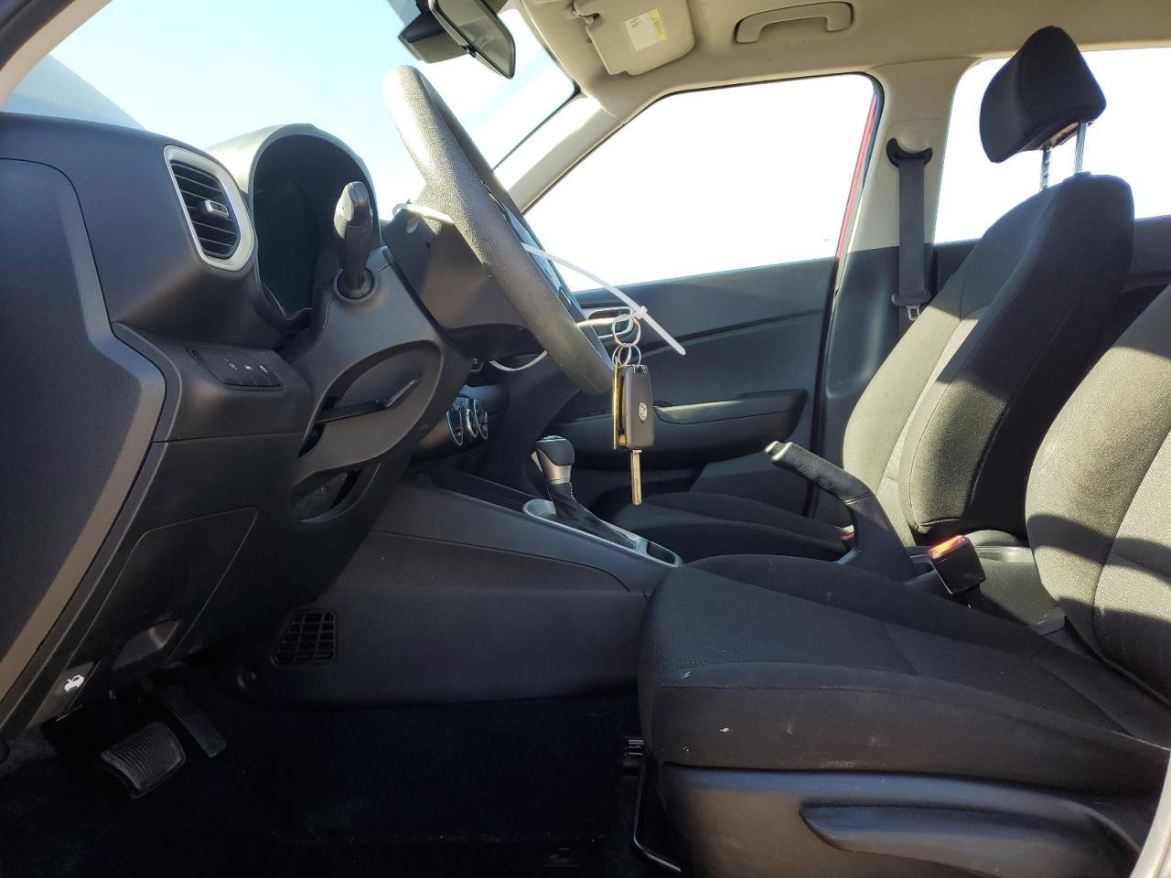 2022 Hyundai Venue Se VIN: KMHRB8A36NU171713 Lot: 85658475