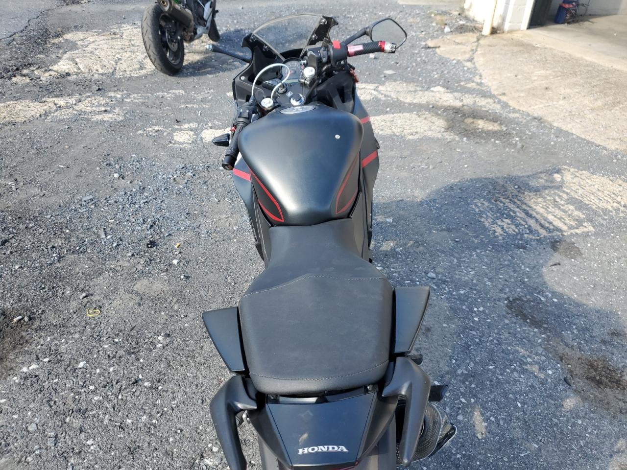 2020 Honda Cbr300 R VIN: MLHNC5104L5600422 Lot: 85842875