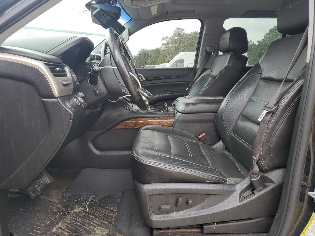 2015 GMC Yukon Denali VIN: 1GKS2CKJ7FR686069 Lot: 85783325