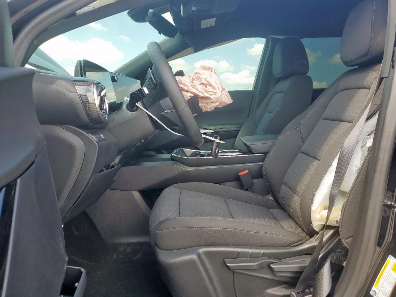 2026 Chevrolet Equinox Lt VIN: 3GNAXHEGXTL203075 Lot: 85724375