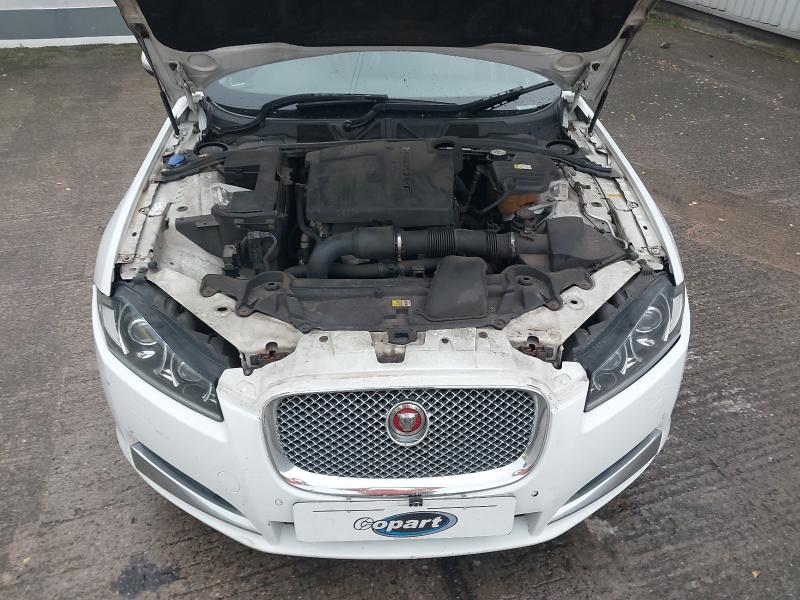 2015 JAGUAR XF 2.2D [163] LUXURY 4DR AUTO