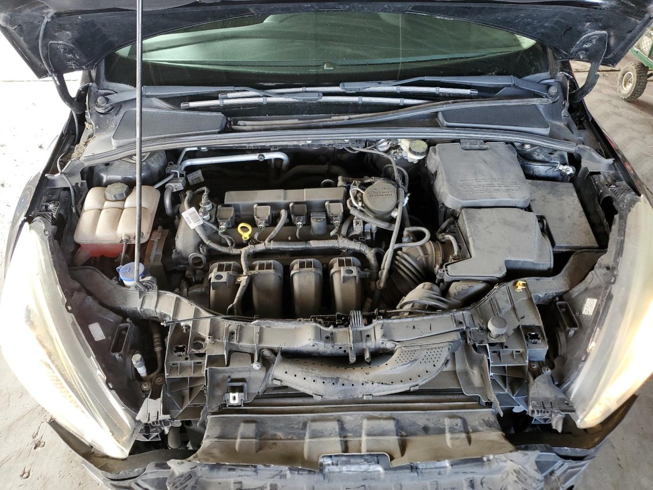 2016 Ford Focus Se VIN: 1FADP3K23GL276197 Lot: 84940285