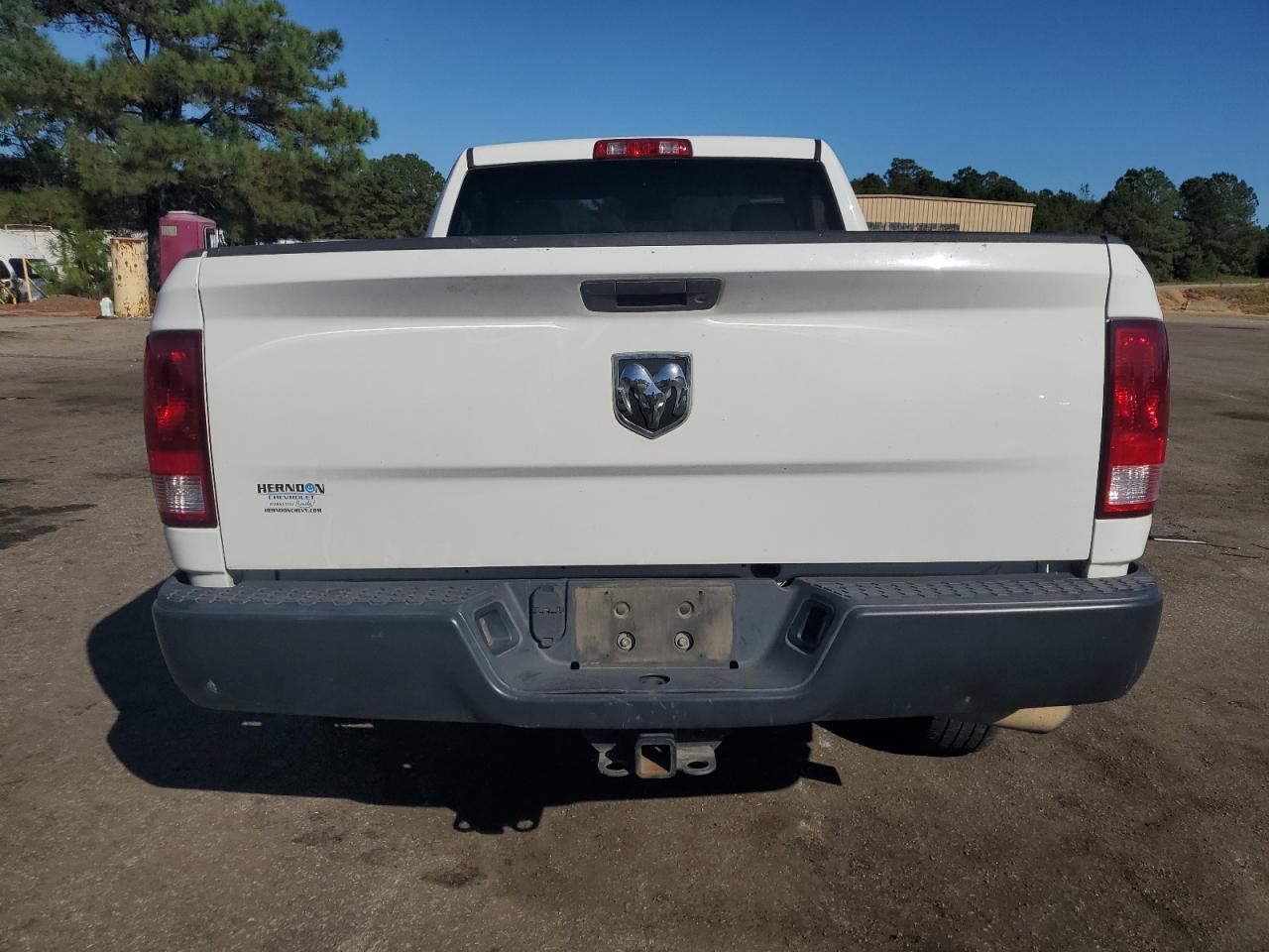 2017 Ram 1500 St VIN: 3C6JR6AG7HG786984 Lot: 81942525