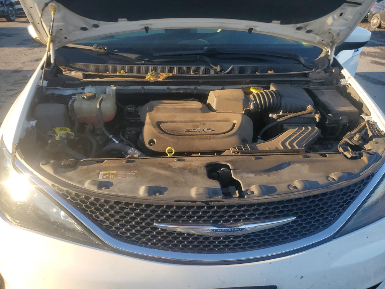 2017 Chrysler Pacifica Lx VIN: 2C4RC1CG7HR512238 Lot: 82581115