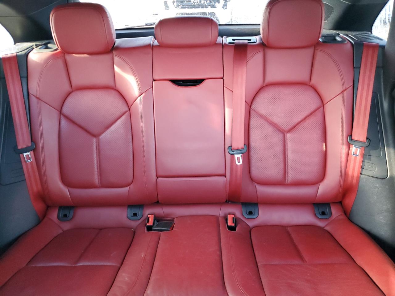 2017 Porsche Macan VIN: WP1AA2A57HLB02525 Lot: 85959055