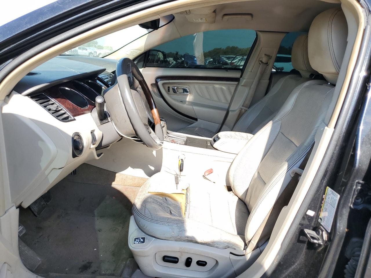 2011 Ford Taurus Limited VIN: 1FAHP2FW2BG107427 Lot: 86684275