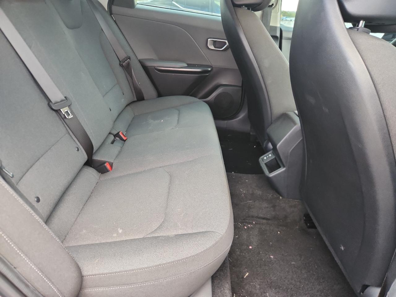 2025 Kia K4 Lx VIN: 3KPFT4DE7SE090935 Lot: 89688735