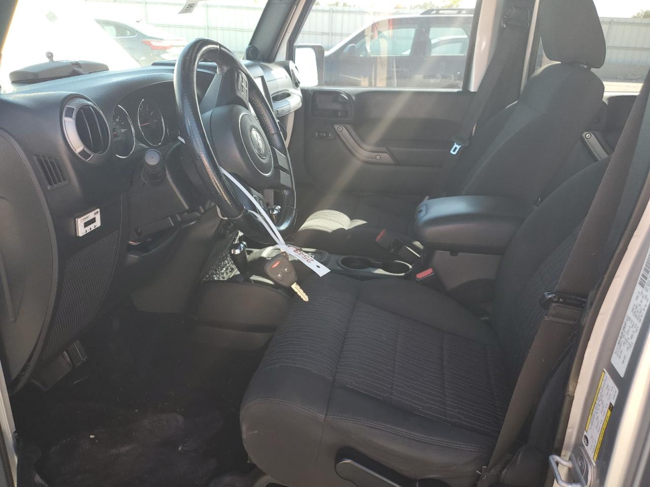 2012 Jeep Wrangler Unlimited Sport VIN: 1C4BJWDG6CL281787 Lot: 85343175