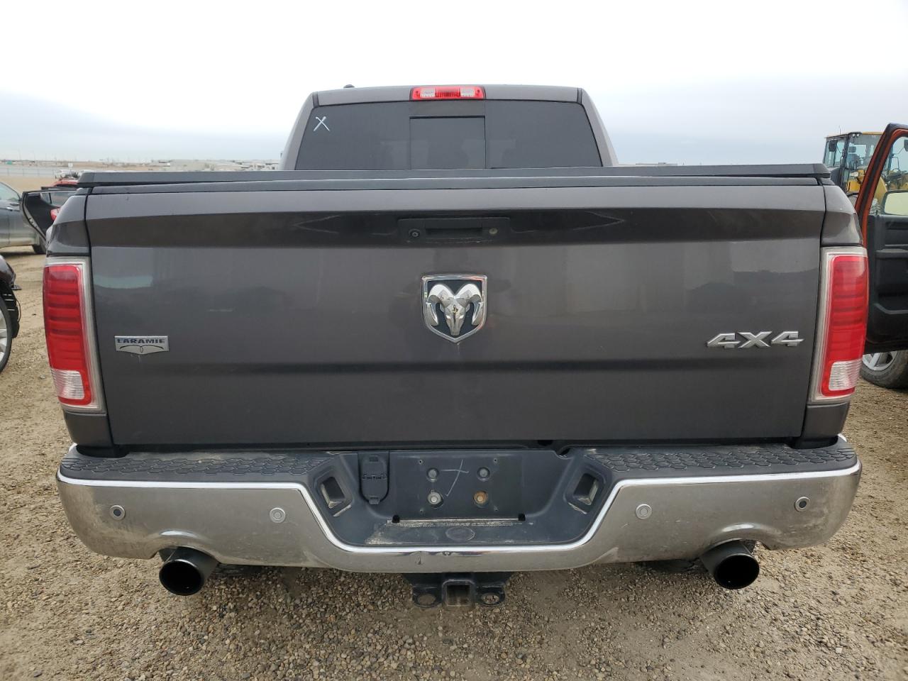 2015 Ram 1500 Laramie VIN: 1C6RR7VMXFS564096 Lot: 90706995