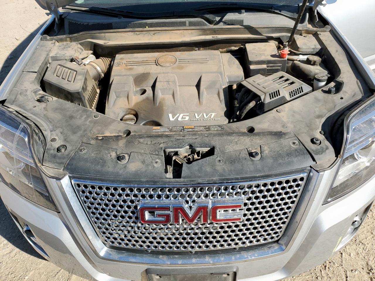 2015 GMC Terrain Denali VIN: 2GKFLUE32F6439734 Lot: 84794625