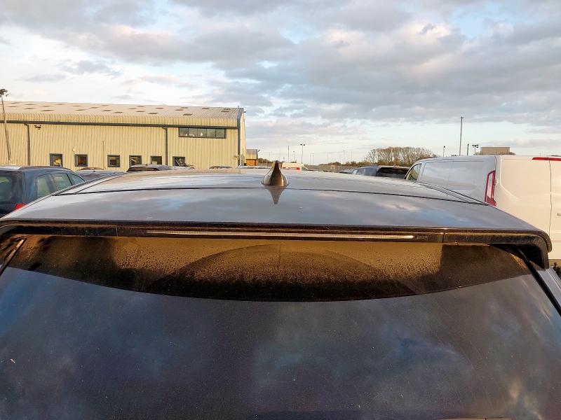 2017 LAND ROVER DISCOVERY SPORT 2.0 TD4 180 HSE BLACK 5DR AUTO