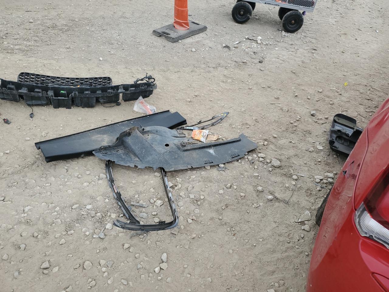 2015 Chrysler 300 S VIN: 2C3CCAGG2FH905359 Lot: 83798295