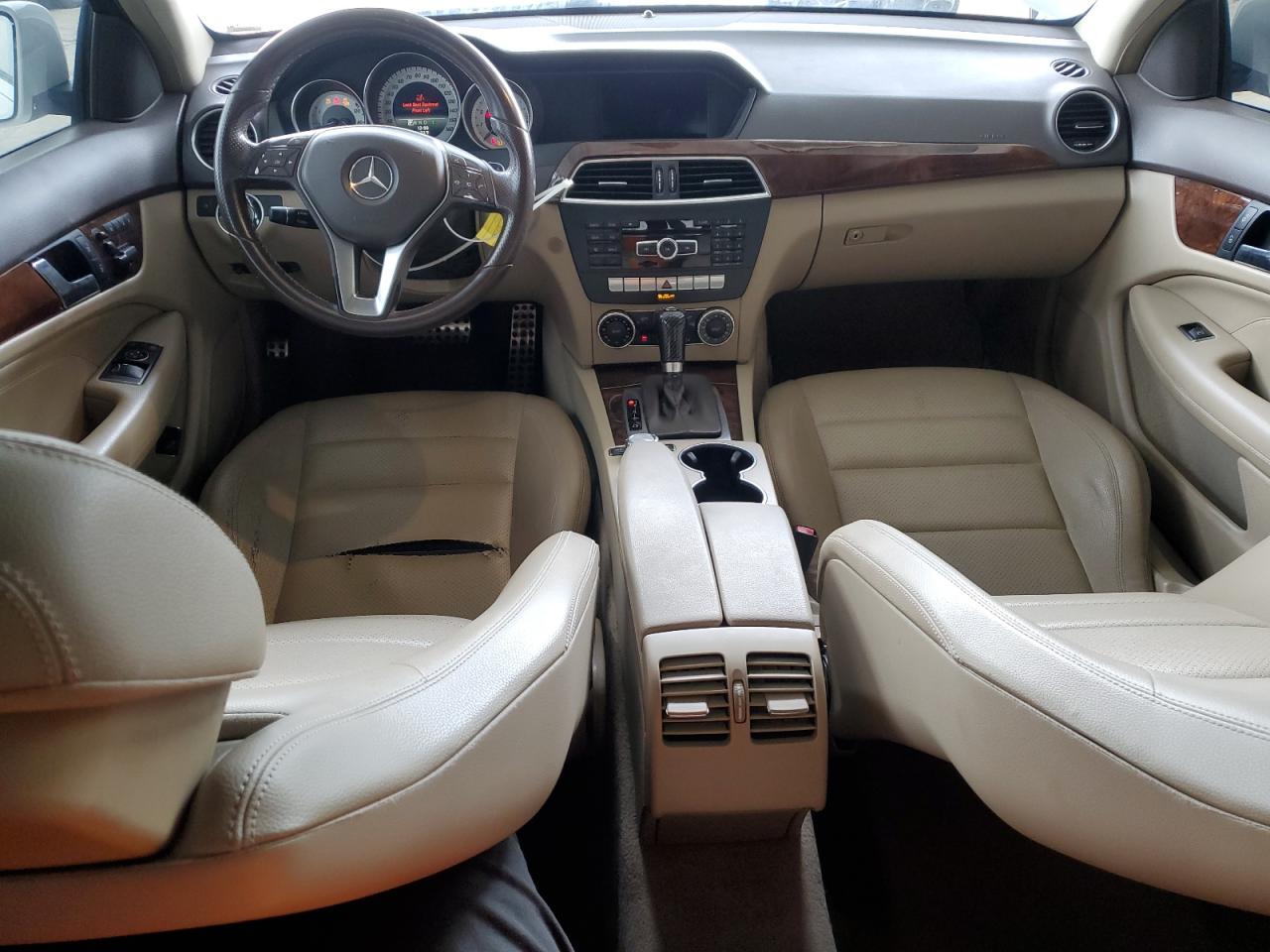 2014 Mercedes-Benz C 250 VIN: WDDGJ4HB3EG285791 Lot: 85203845