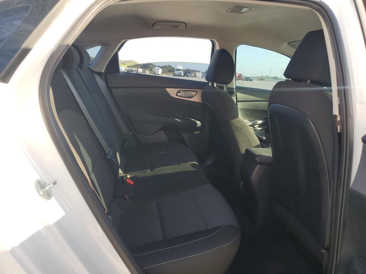 2023 Kia Forte Lx VIN: 3KPF24AD9PE515111 Lot: 84602085