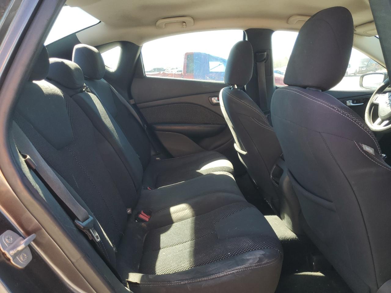 2015 Dodge Dart Sxt VIN: 1C3CDFBB0FD211563 Lot: 87414995