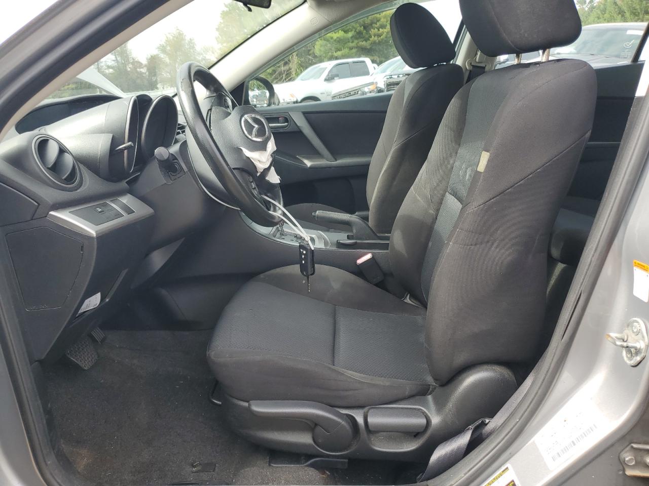 2011 Mazda 3 I VIN: JM1BL1VG3B1421915 Lot: 86595245