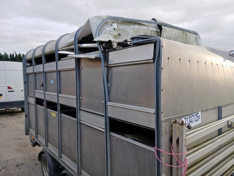 2000 IFOR TRAILER