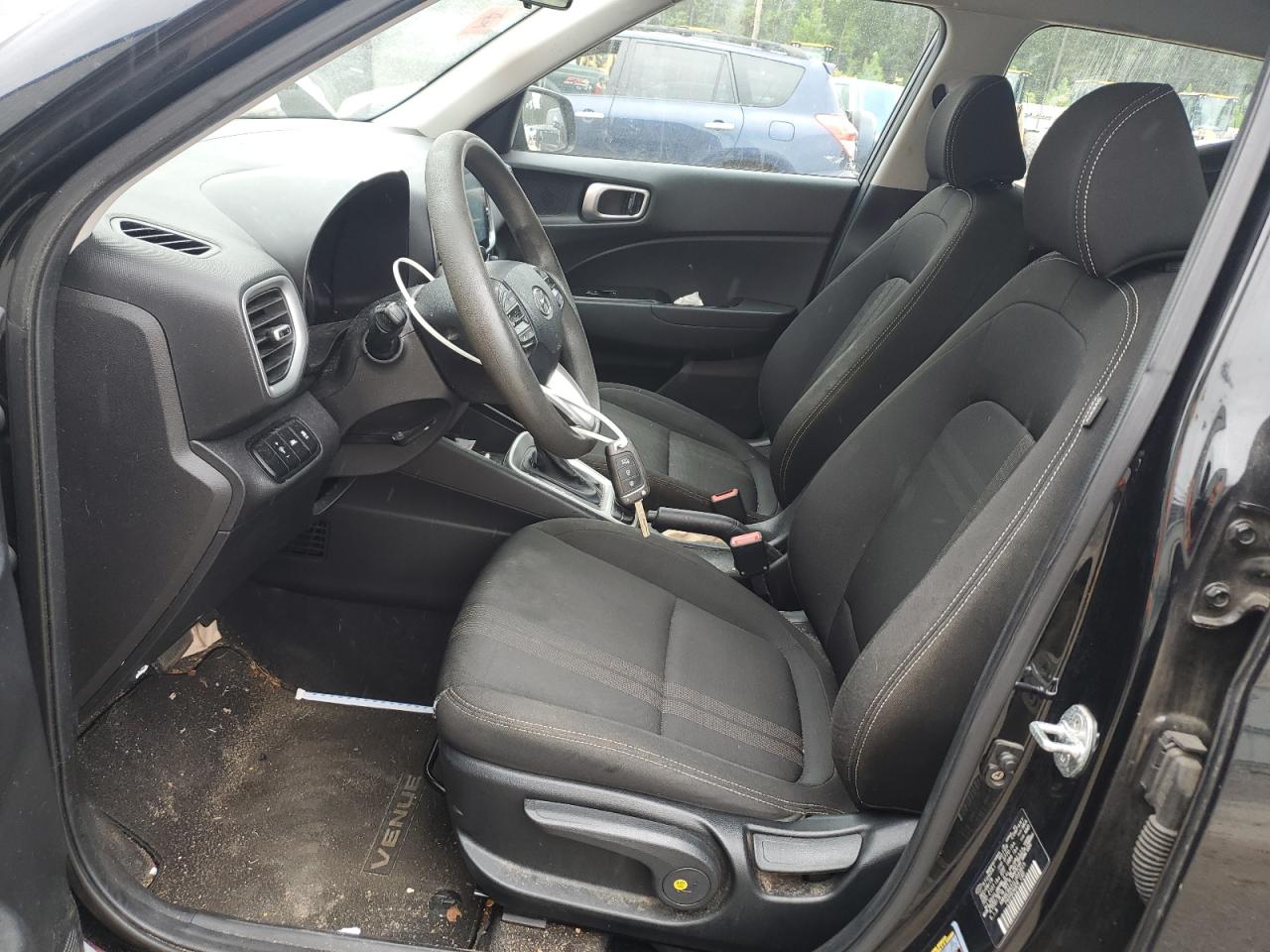 2020 Hyundai Venue Sel VIN: KMHRC8A31LU033815 Lot: 84833705