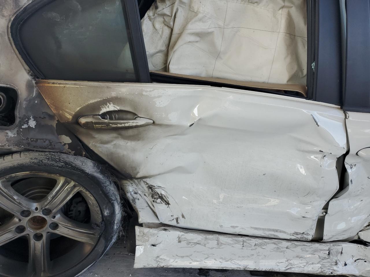 2013 BMW 320 I VIN: WBA3B1C58DK128546 Lot: 85827015