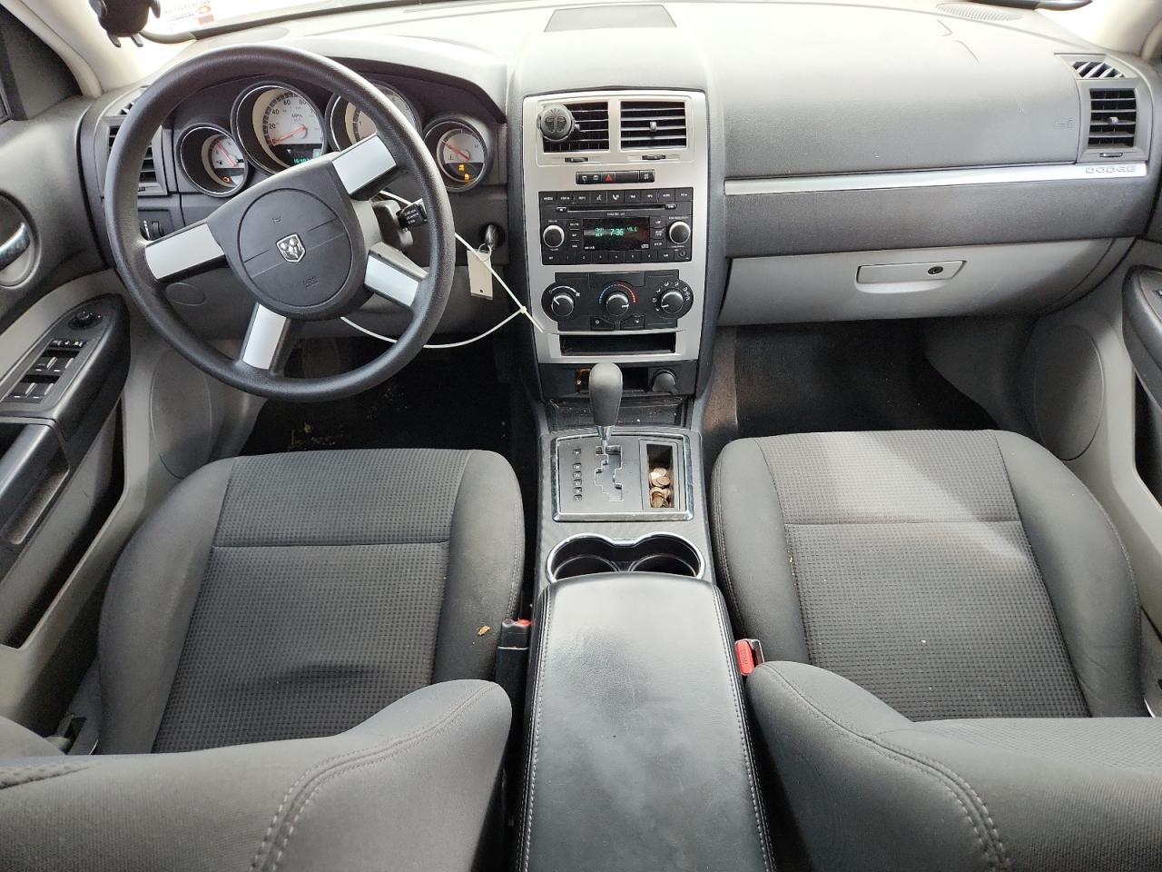 2008 Dodge Magnum Sxt VIN: 2D4FV37V18H261744 Lot: 89565765