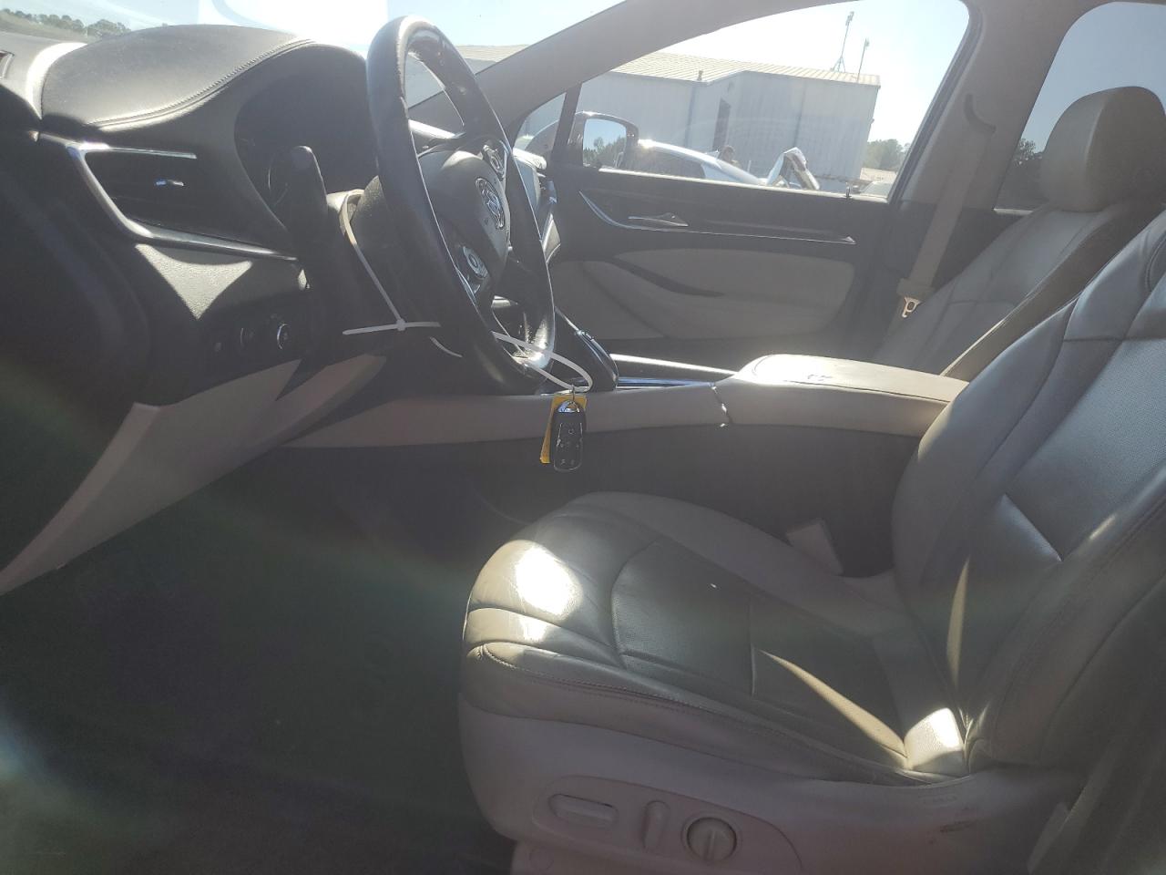 2018 Buick Enclave Essence VIN: 5GAERBKW0JJ218297 Lot: 85111705