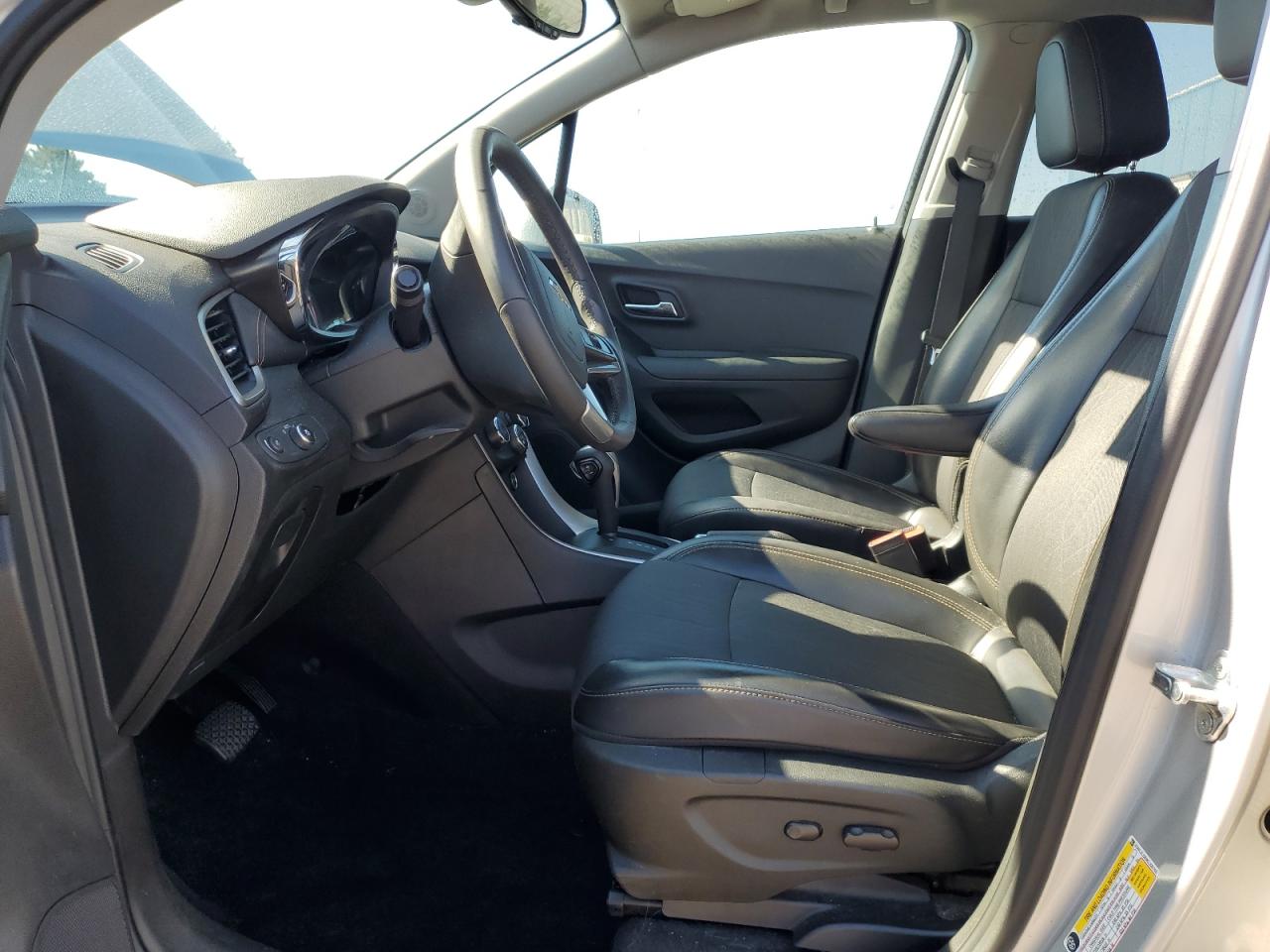 2019 Chevrolet Trax 1Lt VIN: 3GNCJLSB0KL320703 Lot: 84958395