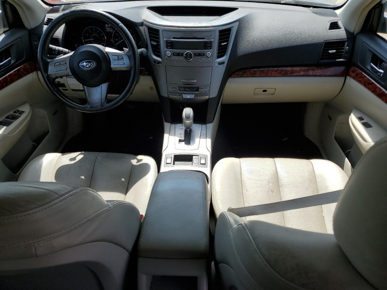 2011 Subaru Outback 2.5I Limited VIN: 4S4BRBKC4B3364212 Lot: 86619355