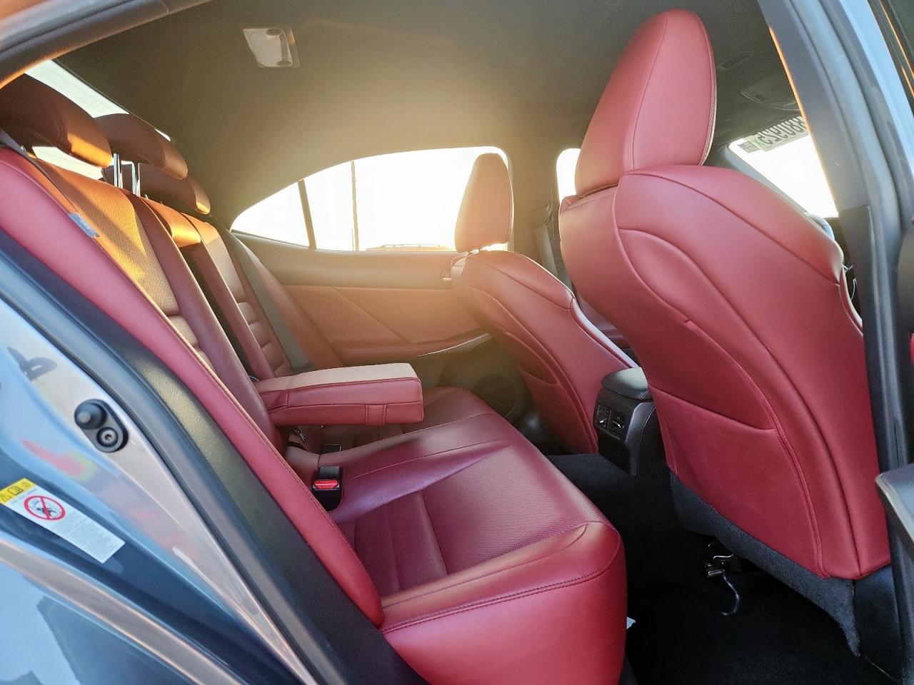 2017 Lexus Is 200T VIN: JTHBA1D26H5040538 Lot: 81880925