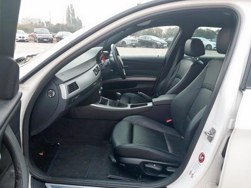 2011 BMW 318I SPORT PLUS EDITION 