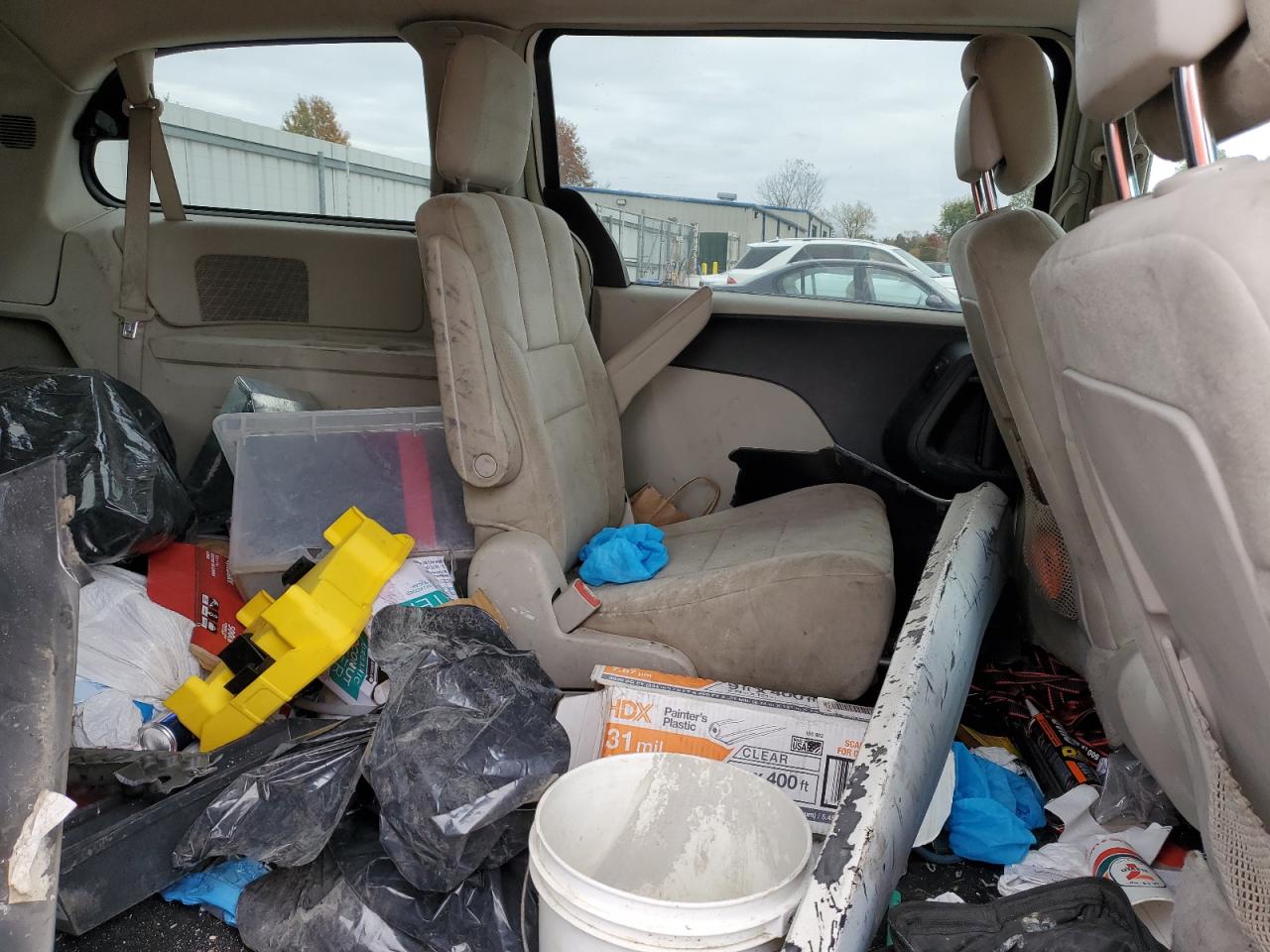 2011 Dodge Grand Caravan Crew VIN: 2D4RN5DG2BR725835 Lot: 90365165